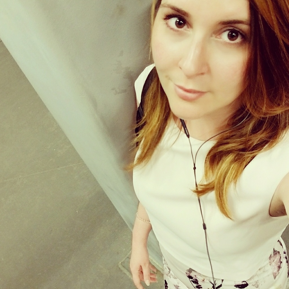 Meet your Posher, Casey